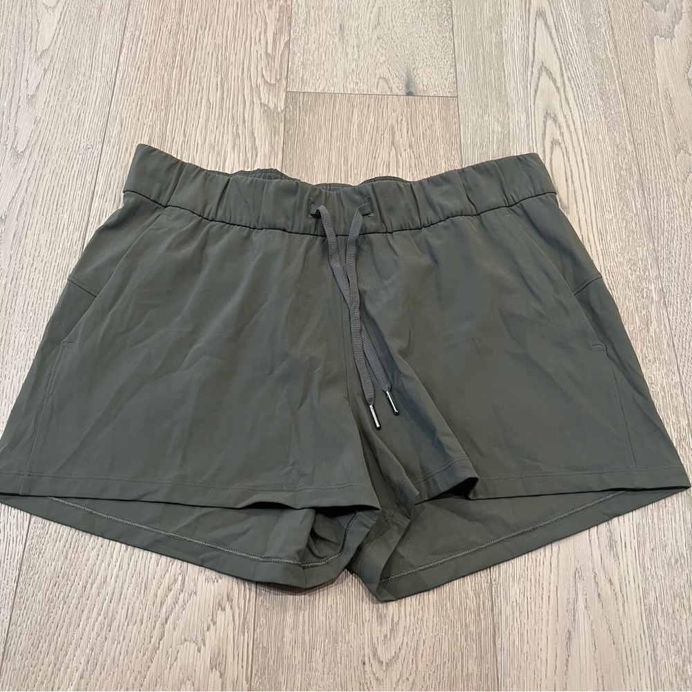 Lululemon Short